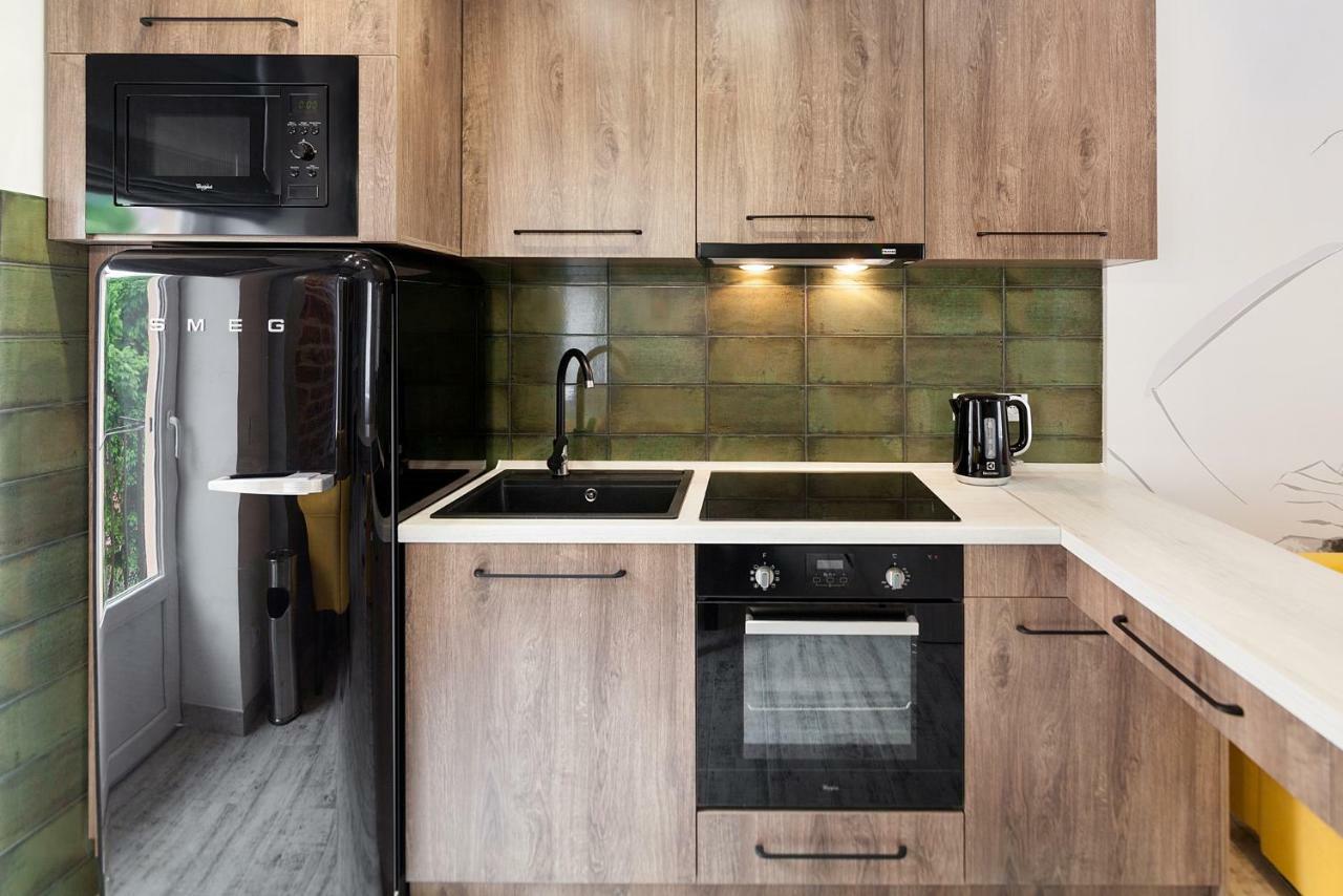 LEOGRAND LOFT apartment on Lychakivska street Lviv Exteriör bild